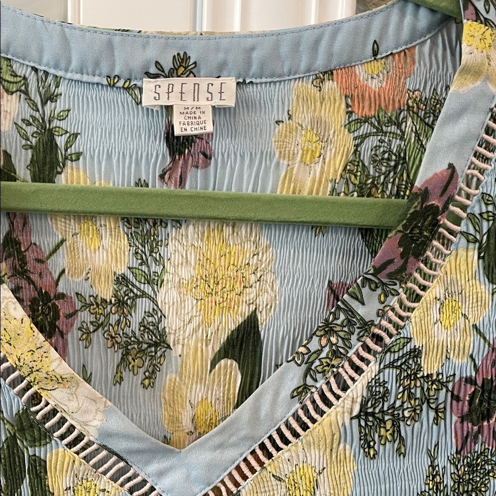 Spense Multicolor Floral V-Neck Blouse - Picture 3 of 4